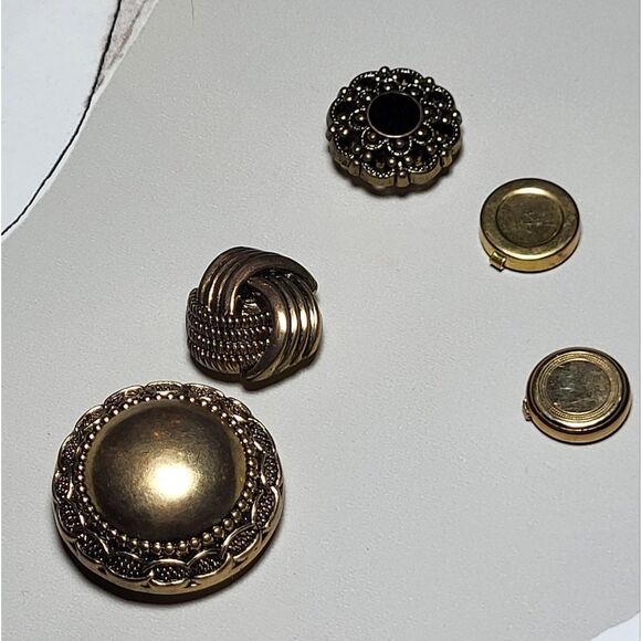 Lot of 5 Vintage Gold Button Covers - Picture 2 of 5